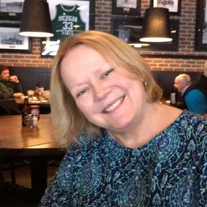 Meet your Posher, Sheri